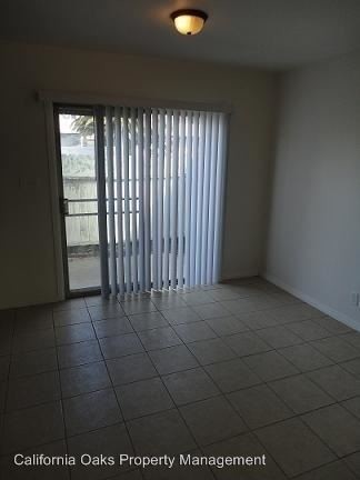 Foto del edificio - 3352-3358 E Foothill Blvd