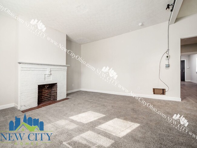 Foto del edificio - 2737 1/2-878-872 Sullivant Ave