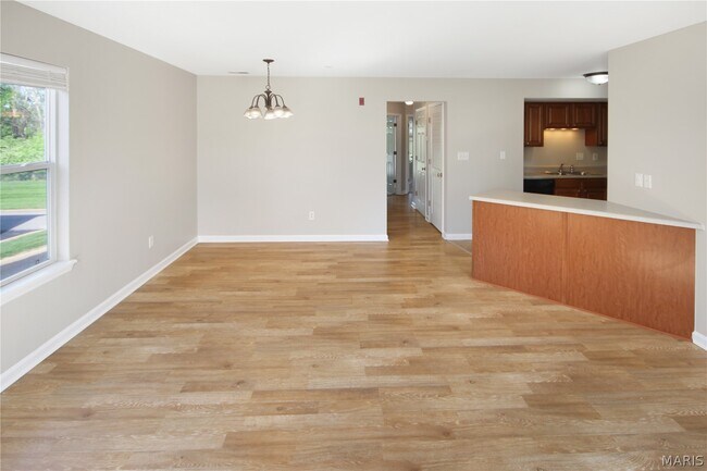 Foto del edificio - 284 Stonewall Creek Dr