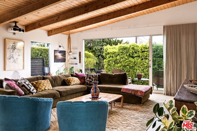 Building Photo - 2432 Clark Ave