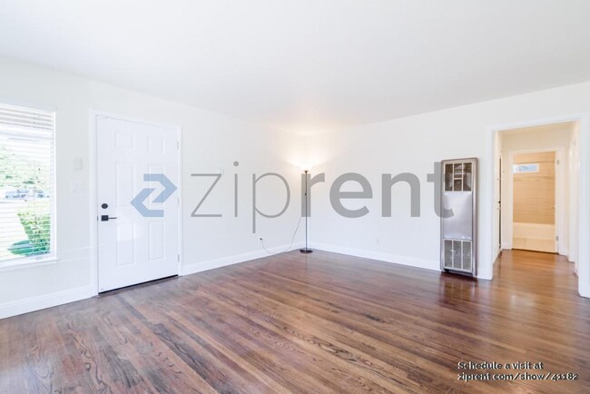 Foto del edificio - 4120 58th St