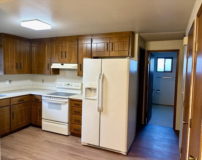 Building Photo - 908 Liberty St