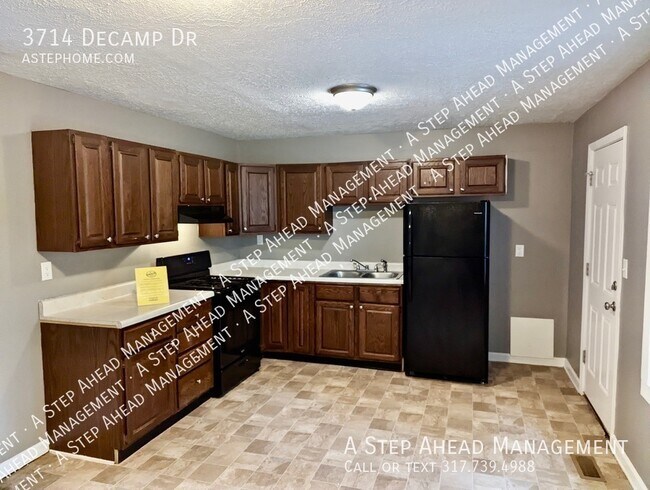 Building Photo - 3714 N Decamp - 4 Bed/1.5 Bath