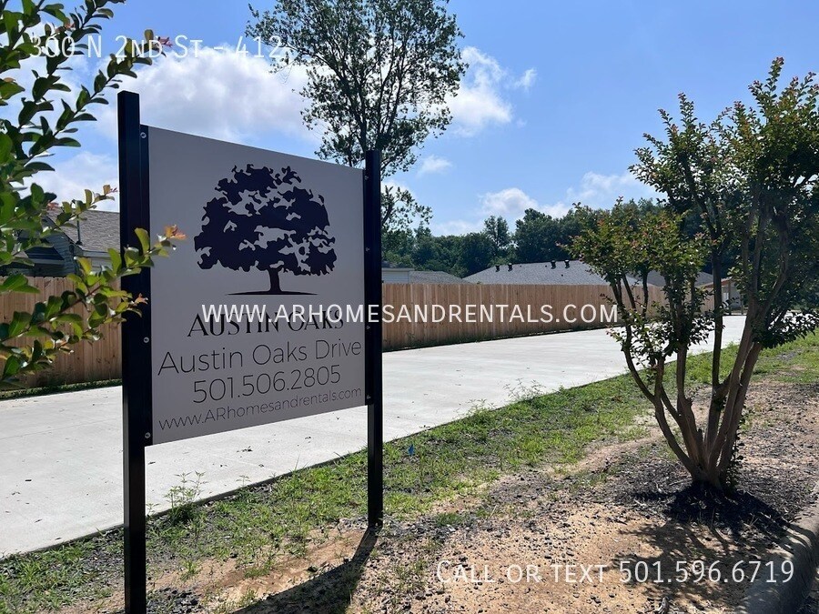 Primary Photo - 300 N 2nd St - 412 | $795 | 2 beds, 1 full...