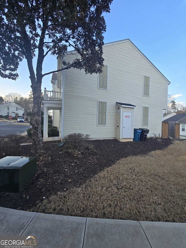 Foto del edificio - 1090 Kilmington Ct
