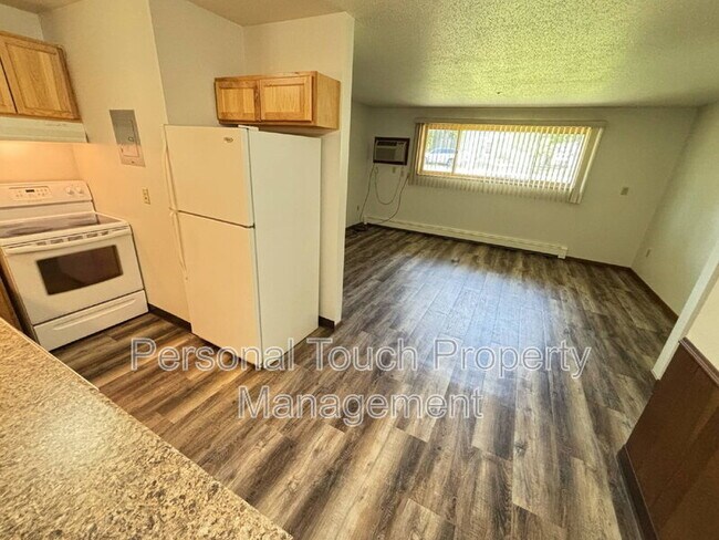 Foto del edificio - 320 6th St S