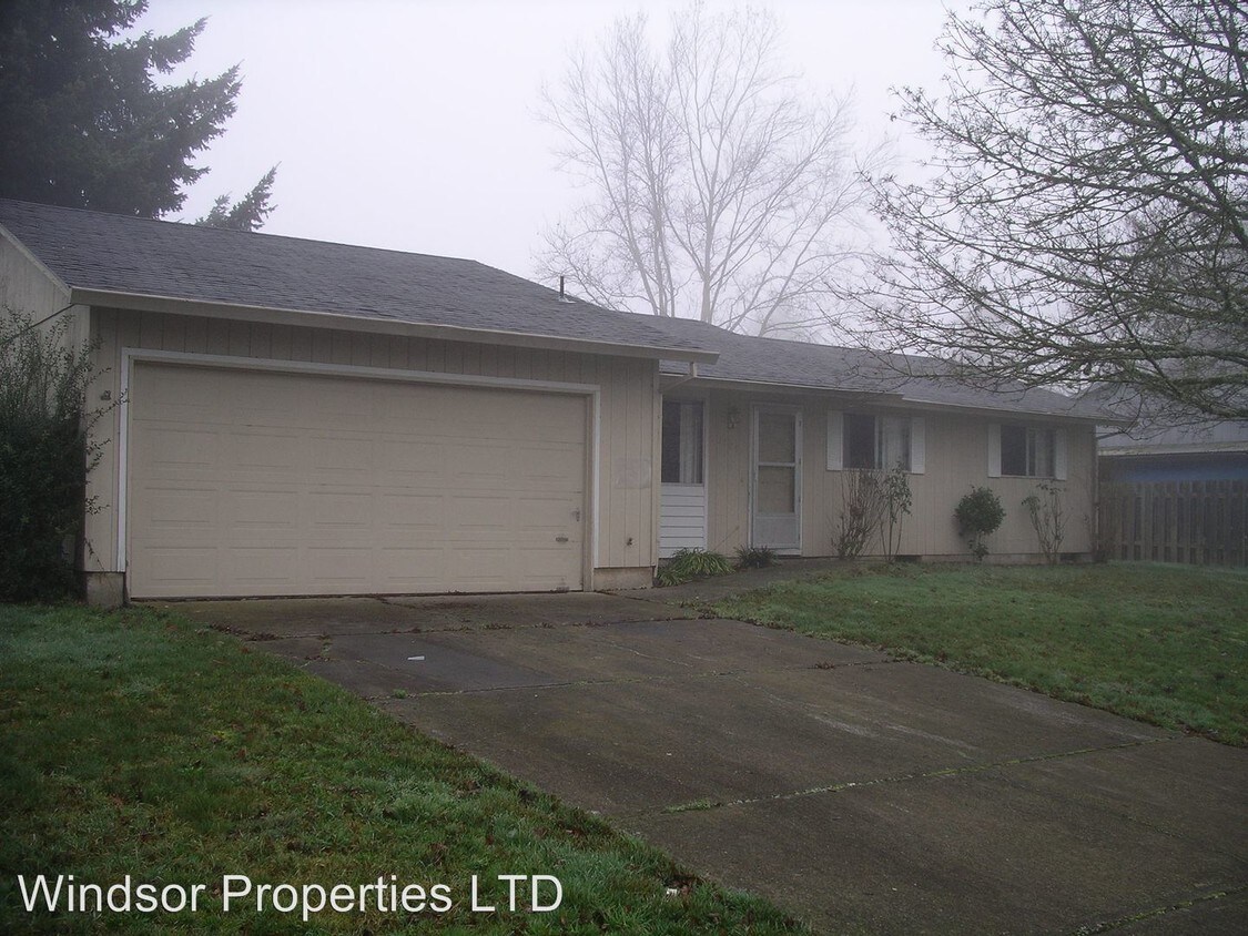 Primary Photo - 3 br, 2 bath House - 3775 SE Walnut Street