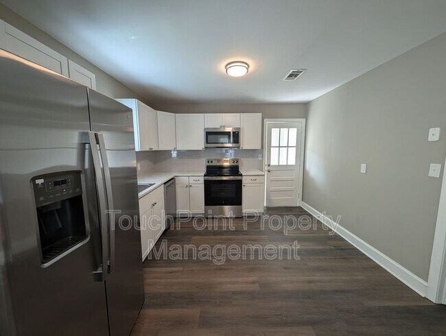 Foto del edificio - 716 Stonewall Ct