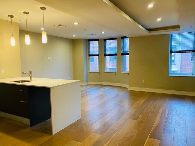 Foto del interior - 4525 Walnut Associates LP