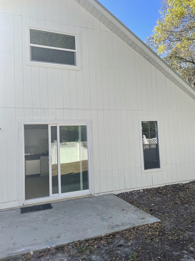 Building Photo - 376 20th Ave
