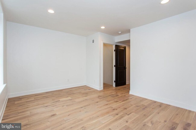 Foto del edificio - 2120 Ellsworth St