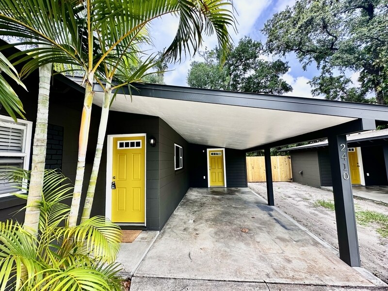 Foto principal - 2410 Formosa Ave