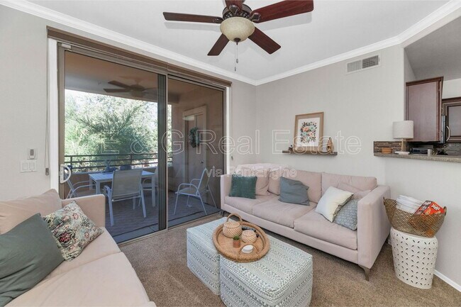 Foto del edificio - 20100 N 78th Pl