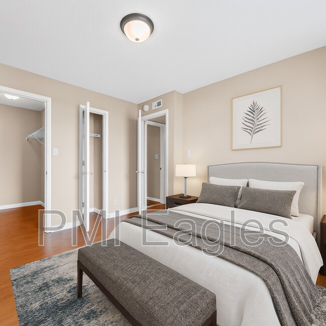 Foto del edificio - 263 White Oak Rd