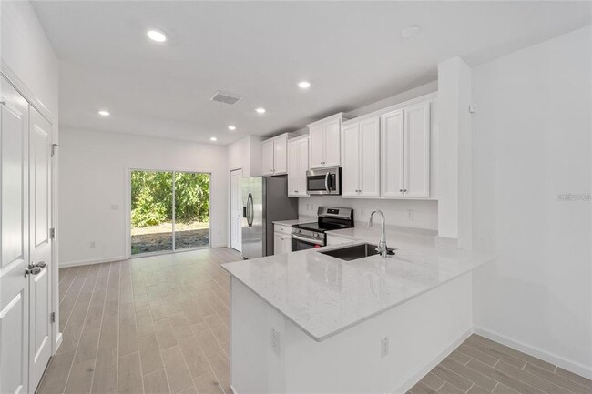 Foto del edificio - 3409 SW 34th Terrace
