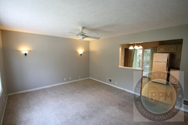 Foto del edificio - 3Bd/2Ba near 84th & I-80