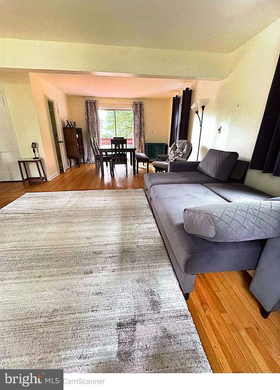 Foto del edificio - 409 Swarthmore Rd