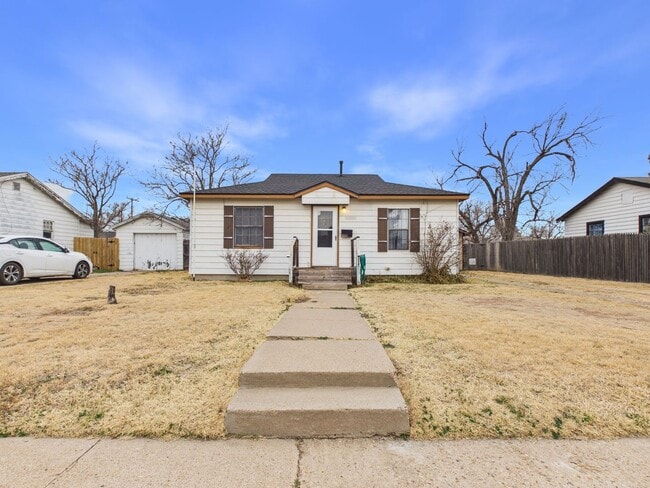 Building Photo - 4004 S Hayden St