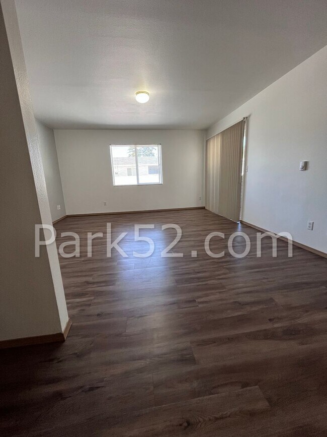 Foto del edificio - 2 Bedroom 2 Bathroom Upper Level Unit in Bonney Lake