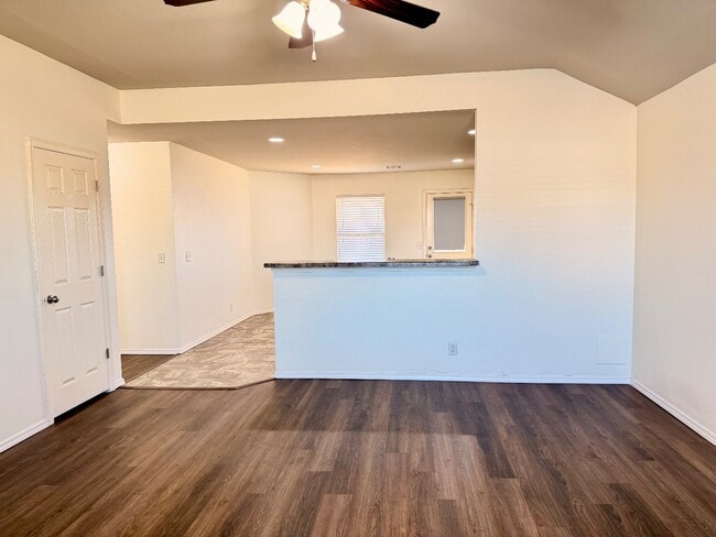 Building Photo - 6040 East 147th Pl S