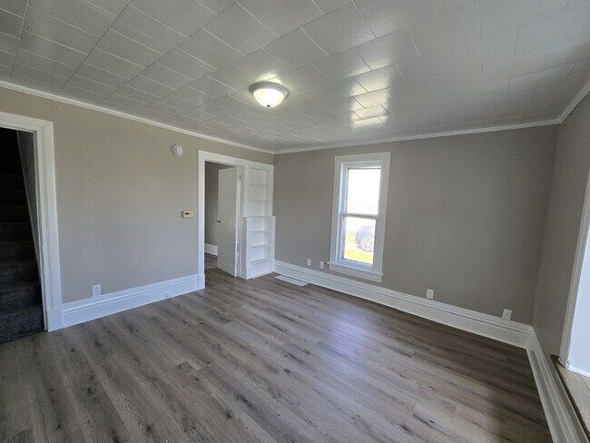 Foto del edificio - 740 W 11th St