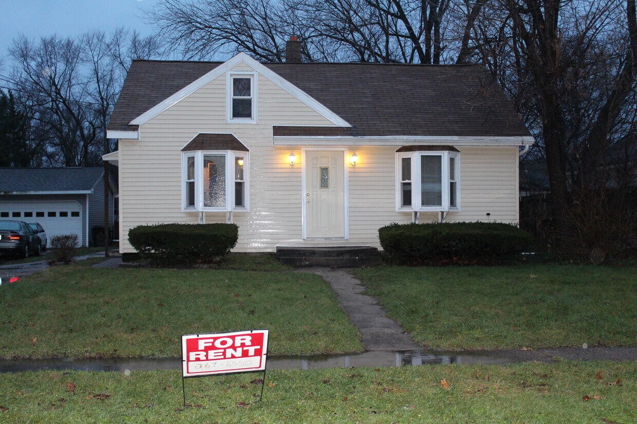 Foto principal - 1519 Baker Dr