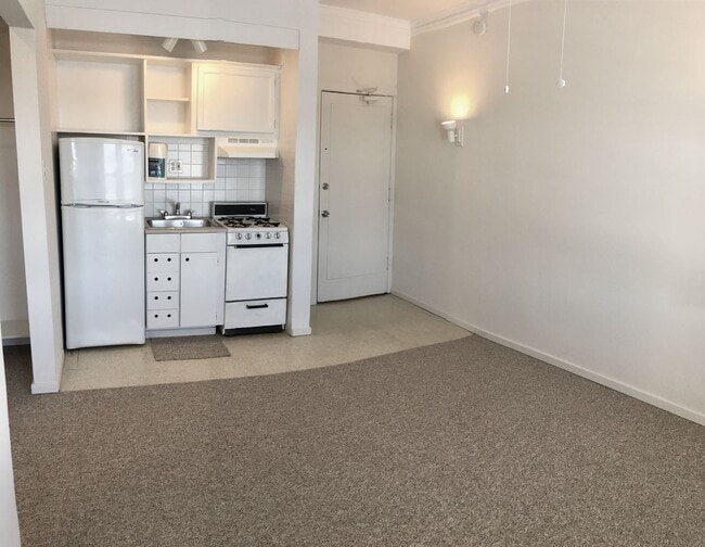 Photo - Winthrop Terrace Apartments