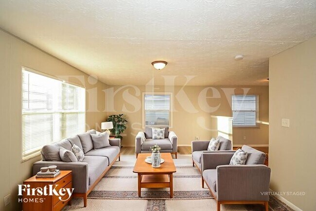 Foto del edificio - 4601 N Richardt Ave