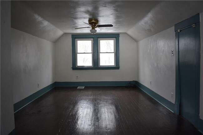 Foto del edificio - 1008 S Rd