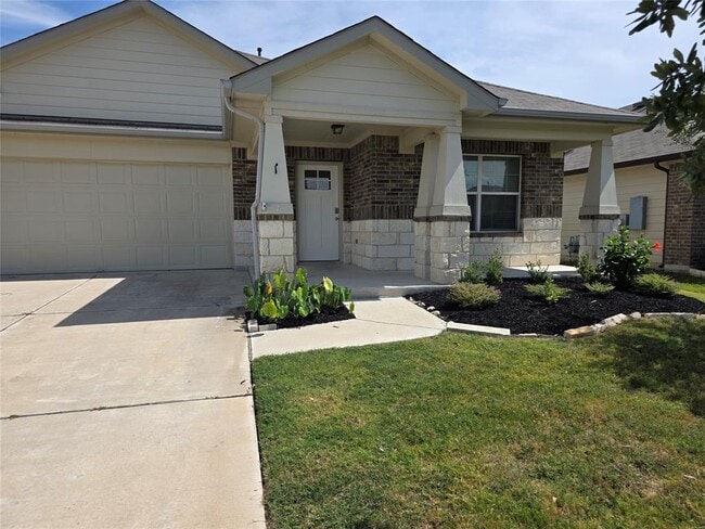 Building Photo - 114 Groves Ln