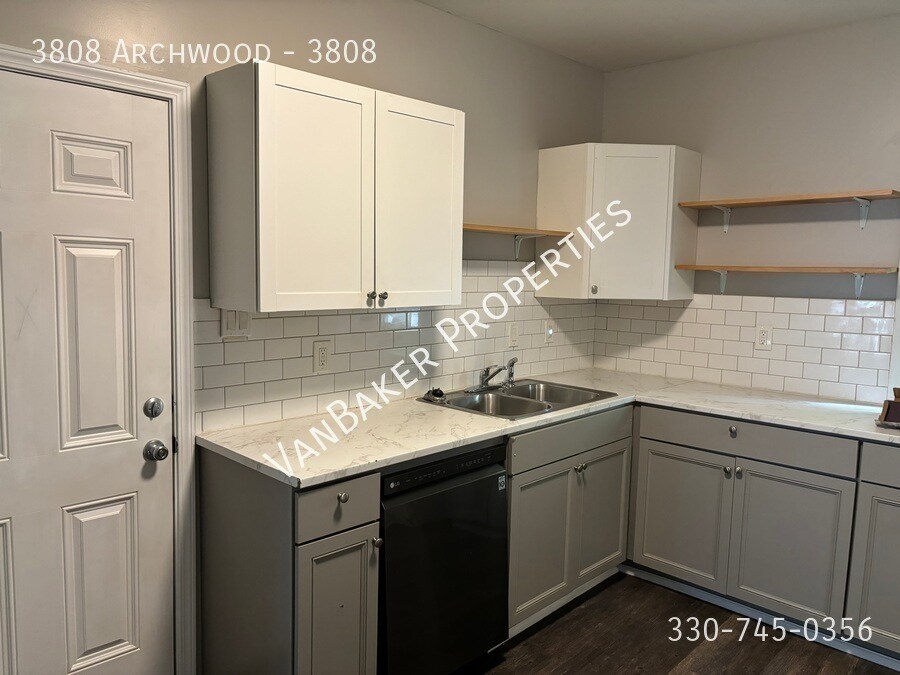Foto principal - 3808 Archwood Ave