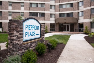 Building Photo - Pierpont Place