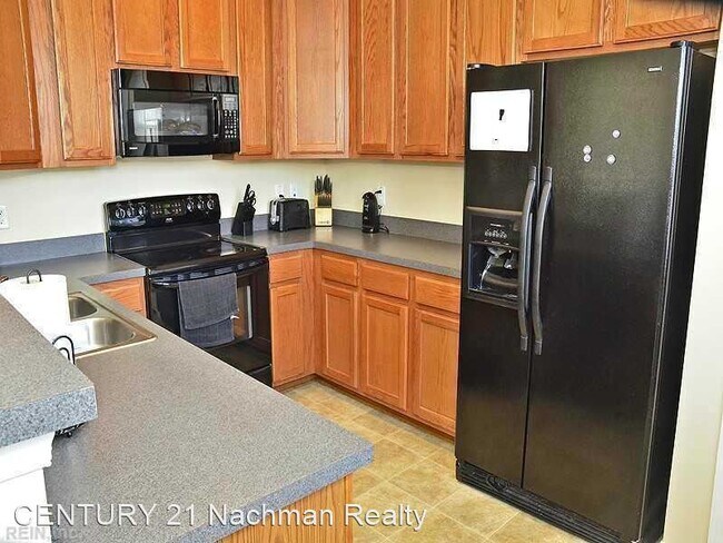 Building Photo - 2 br, 3.5 bath House - 4892 Almandine Avenue