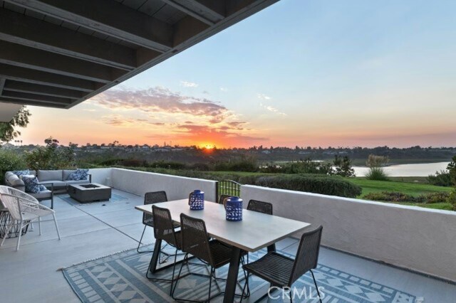 Foto del edificio - 303 Esperanza