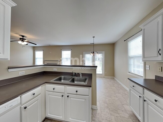 Building Photo - 109 Morrocroft Ln