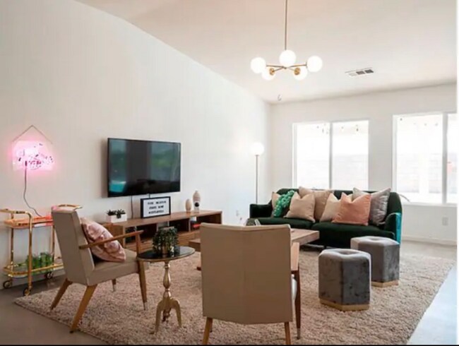 Foto del edificio - 78885 Wakefield Cir
