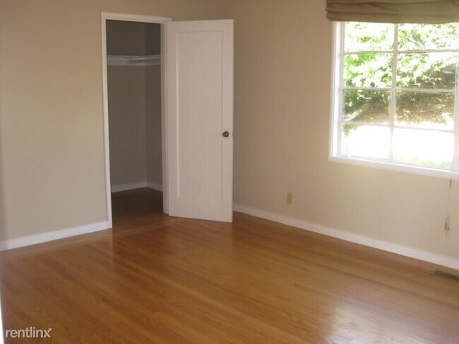 Building Photo - 2 br, 1 bath House - 504 BONNIE DR.
