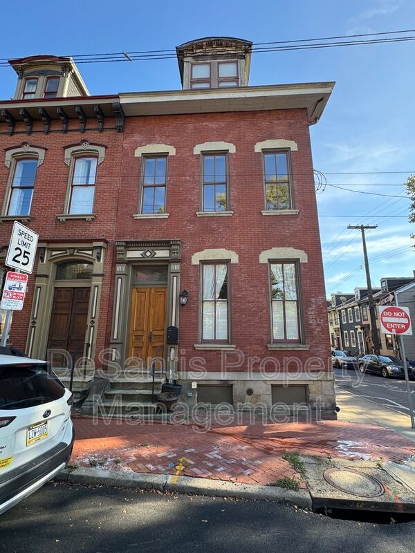 Photo - 1339 W North Ave Apartment