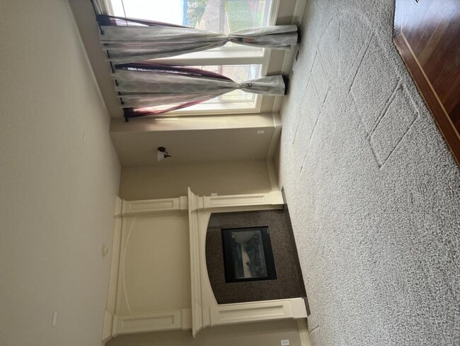 Foto del edificio - 15715 SE Bybee Dr