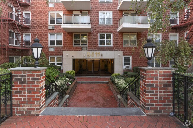 Building Photo - 9411 Shore Rd