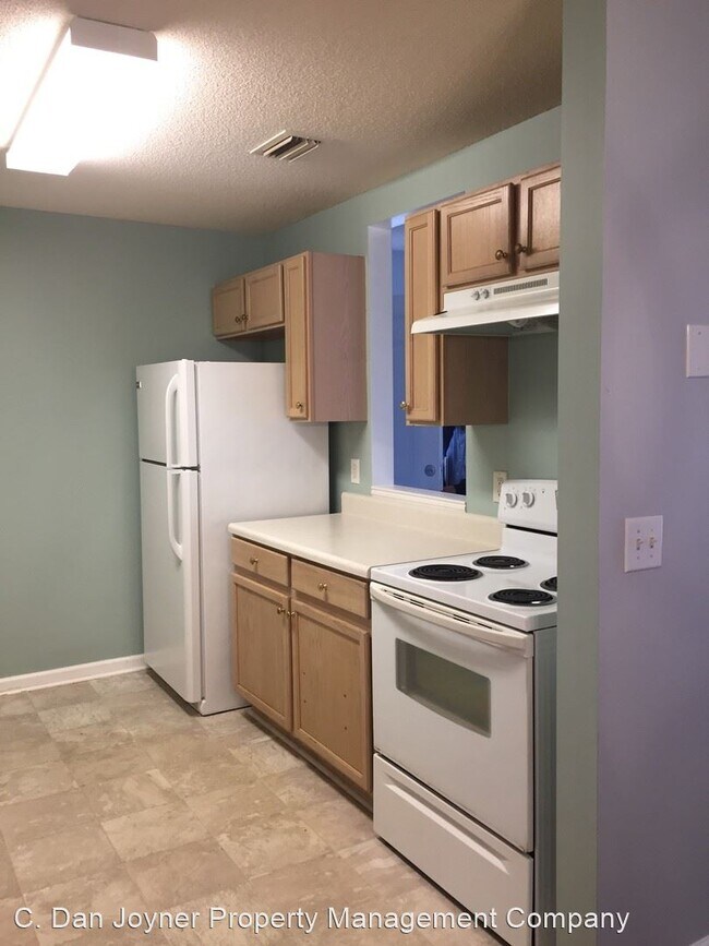 Building Photo - 3 br, 2 bath House - 103 Pelham Square Way