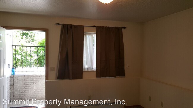 Foto del edificio - 1020 Kemp St