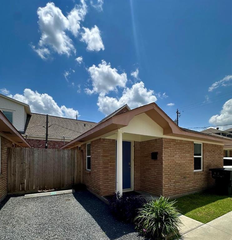 Foto principal - 813 Waverly St