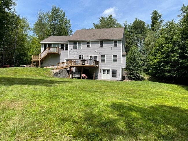 Building Photo - 336 Francestown Rd