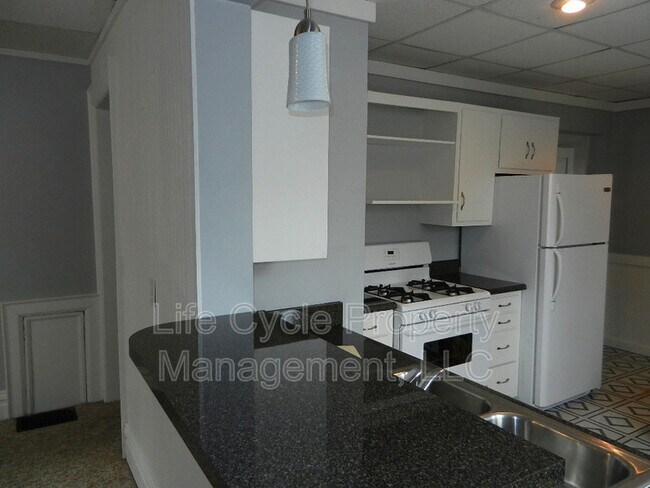 Foto del edificio - 18 Indiana Ave SW