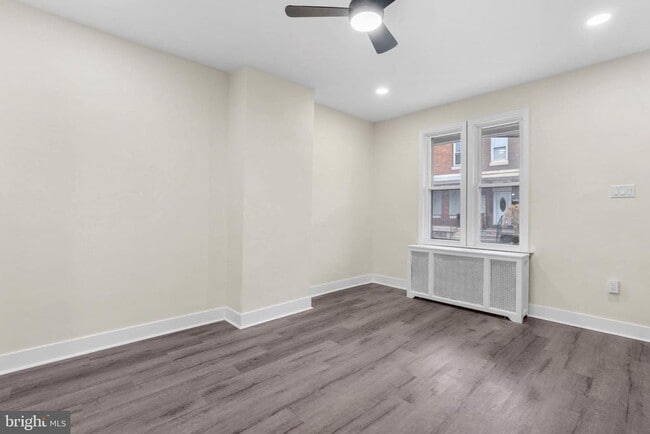 Building Photo - 1748 N Lindenwood St