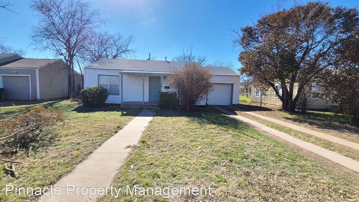 Primary Photo - 2 br, 1 bath House - 309 N Milton