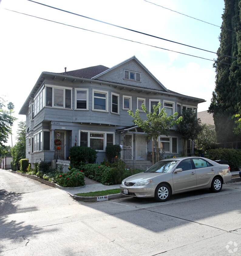 Building Photo - 114 W Avenue 45