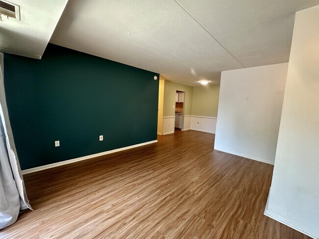 Foto del edificio - 1 DOVER HALL