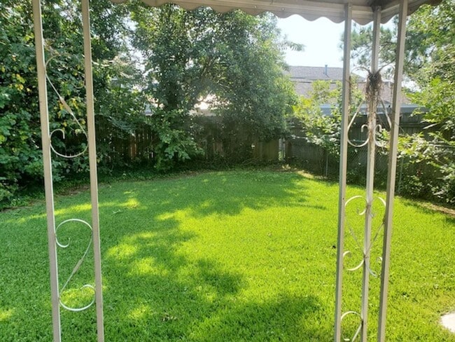 3 bedroom 1 bath - 3 bedroom 1 bath House